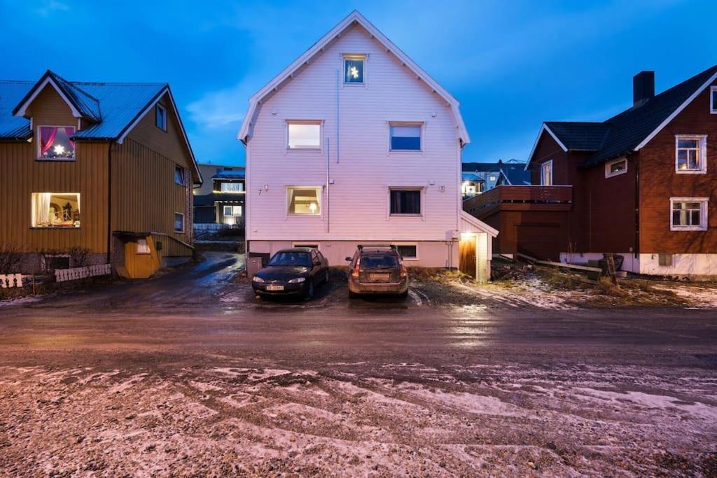 Koselig Naer Sentrum Apartamento Tromsø